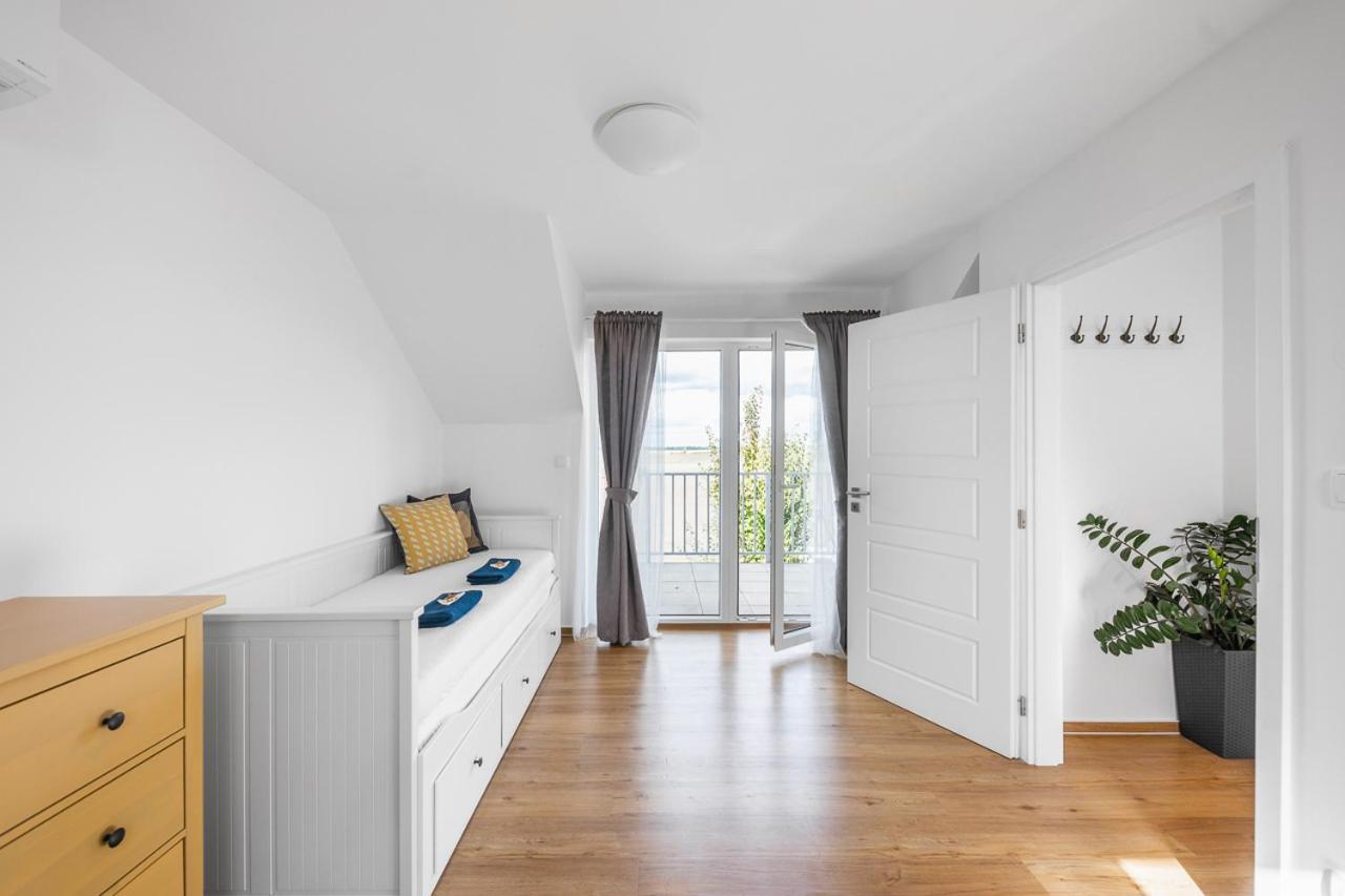 Apartman Ema Dolni Dunajovice Luaran gambar